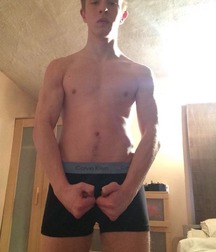 Twinks 422 5a3e50d795137.jpg