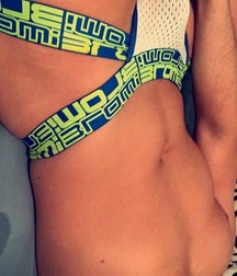 Twinks 425 5a3e5bd24ac61.jpg