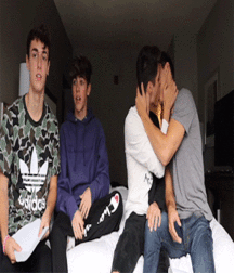 Twinks 428 5a3e6606b890d.gif