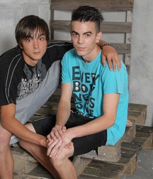 Twinks 430 5a3e7217cc8ec.jpg