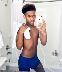 Twinks 431 5a493e52a5421.jpg