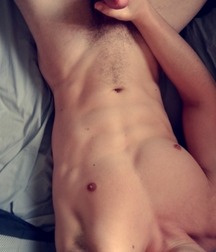 Twinks 431 5a49457954001.jpg