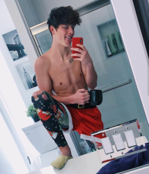 Twinks 431 5a4945c5b28ba.png