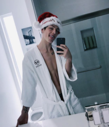 Twinks 431 5a4945d7f2901.png