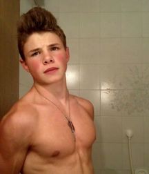 Twinks 431 5a4946bbbb87e.jpg