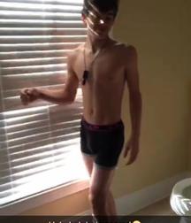 Twinks 440 5a4b5b88cabbc.jpg