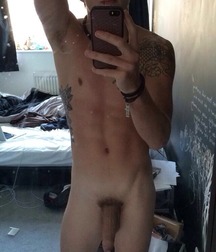Twinks 440 5a4b5bf19a72b.jpg