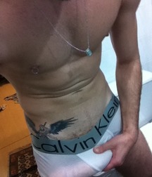 Twinks 440 5a4b5c5048dfe.jpg
