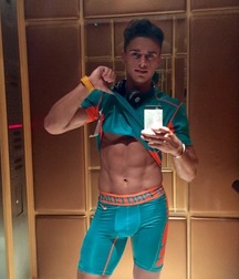 Twinks 445 5a4caf07589ec.jpg