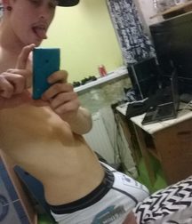 Twinks 445 5a4caf0ab5c7c.jpg