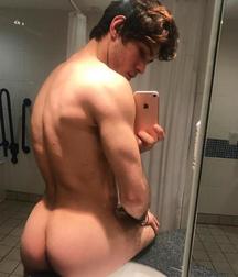 Attractive bottoms of boys 127 5a4f47740b6c6.jpg