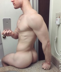Attractive bottoms of boys 127 5a4f477c2377e.jpg