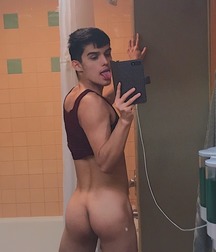 Attractive bottoms of boys 127 5a4f478b154bf.jpg