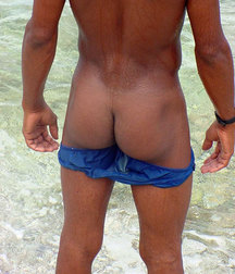 Attractive bottoms of boys 127 5a4f47a117434.jpg