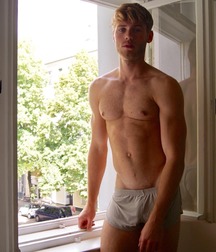 Beautiful and sexy boys 186 5a50d0e5686ad.jpg