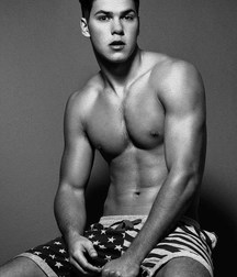 Beautiful and sexy boys 186 5a50d2b7e4c5e.jpg