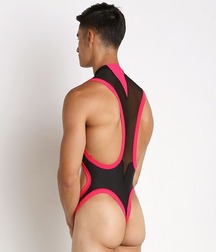 Attractive bottoms of boys 129 5a50d48f16302.jpg