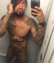I love big cocks 225 5a512e391dcde.jpg