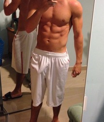 Twinks 450 5a5c80ca47e8f.jpg