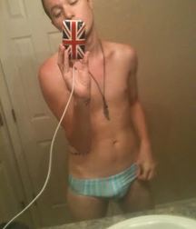 Twinks 451 5a5c8384ea3ad.jpg