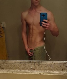 Twinks 452 5a5c89054b670.jpg