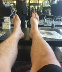 Boys's feet 99 5a5f293cc7c95.jpg