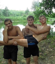 Boys's feet 99 5a5f2b0b7b560.jpg