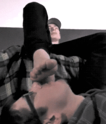 Boys's feet 102 5a6205bc8a7ef.gif