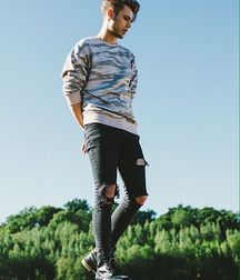 Twinks 461 5a67060baf34d.jpg