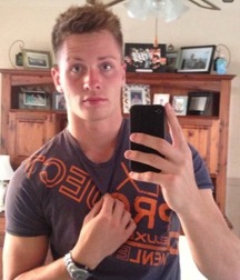 Twinks 461 5a67080a7f01d.jpg