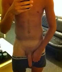 Twinks 465 5a670fa6a3f6e.jpg