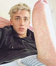 Twinks 468 5a67a6ced28e4.jpg