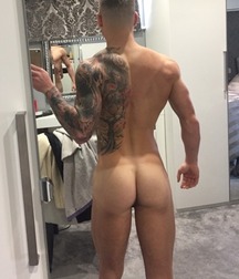 Attractive bottoms of boys 137 5a6c8f5ae24c9.jpg