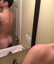 Attractive bottoms of boys 137 5a6c9014da0bd.jpg