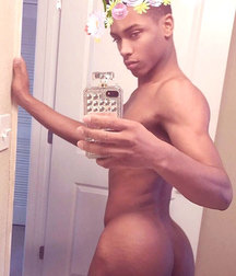 Attractive bottoms of boys 137 5a6c911f518f7.jpg