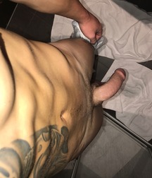 I love big cocks 236 5a6cdef0f0668.jpg