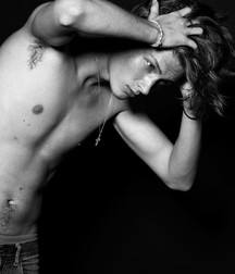 Twinks 472 5a6cf390d91f7.jpg