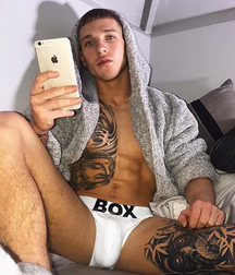 Twinks 472 5a6cf5f882aca.png