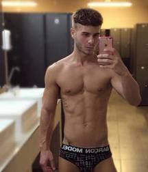 Twinks 450 5a7ec8a1a58cc.jpg