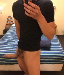 Twinks 450 5a7ec8b004435.jpg