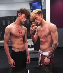 Twinks 451 5a7ef575364bc.jpg