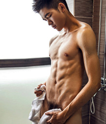Twinks 451 5a7ef61d924aa.jpg