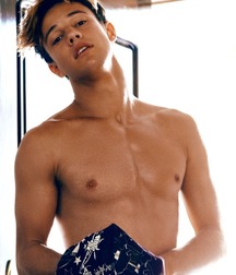 Twinks 453 5a7efe783539e.jpg
