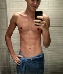 Twinks 454 5a7f007c141ca.jpg