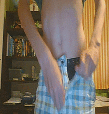 Twinks 455 5a7f04020ece7.gif