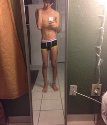 Twinks 457 5a7f0c42a69bd.jpg