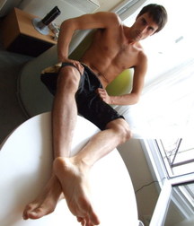 Boys's feet 106 5a7f64c10ad5d.jpg