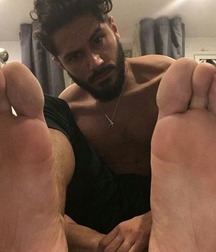 Boys's feet 106 5a7f64ce0e615.jpg