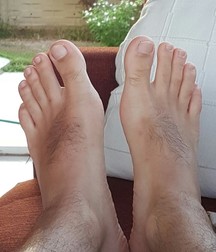 Boys's feet 106 5a7f65c19178a.jpg