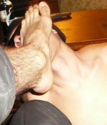 Boys's feet 106 5a7f65dee2a2d.jpg